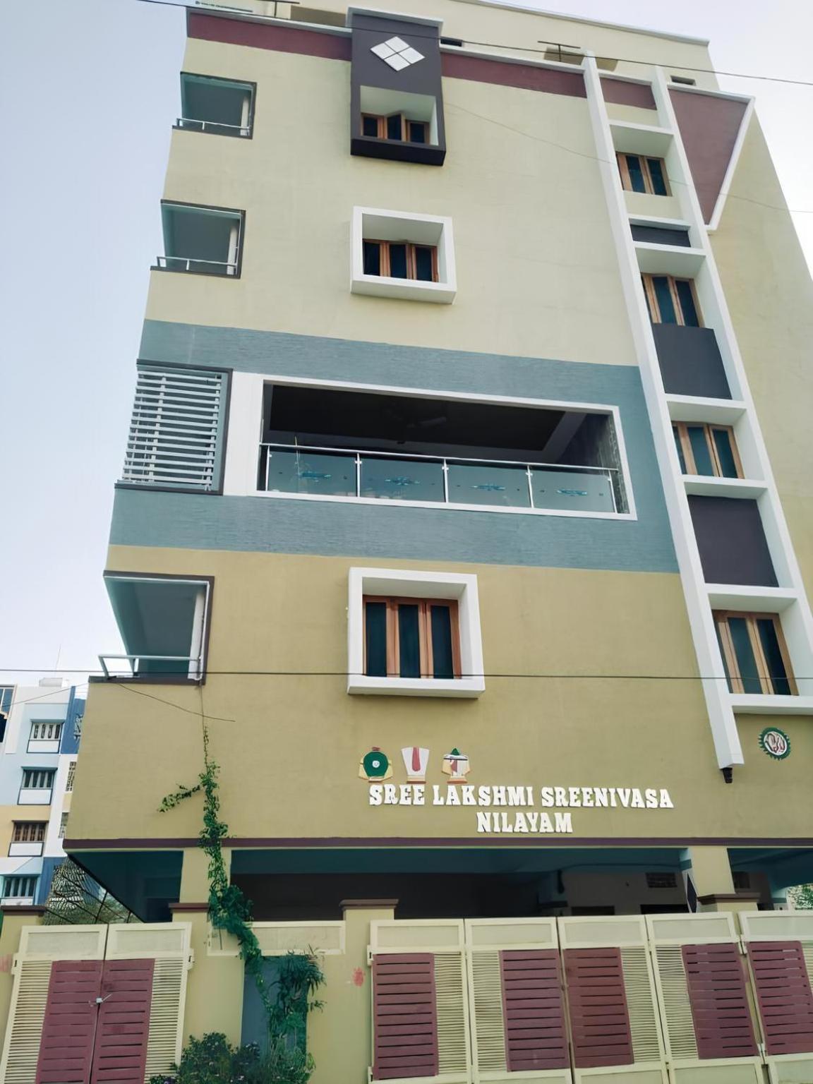 Sls Homestay - Luxury Ac Service Apartments 1Bhk, 2Bhk, 3Bhk - Direct Flyover To Alipiri Tirumala Gate - Walk To Ps4 Pure Veg Restaurants, Supermarkets - Near To National Highway & Padmavathi Amma Temple - Modular Kitchen, Living Room -Free Superfast Tirupati Exterior foto