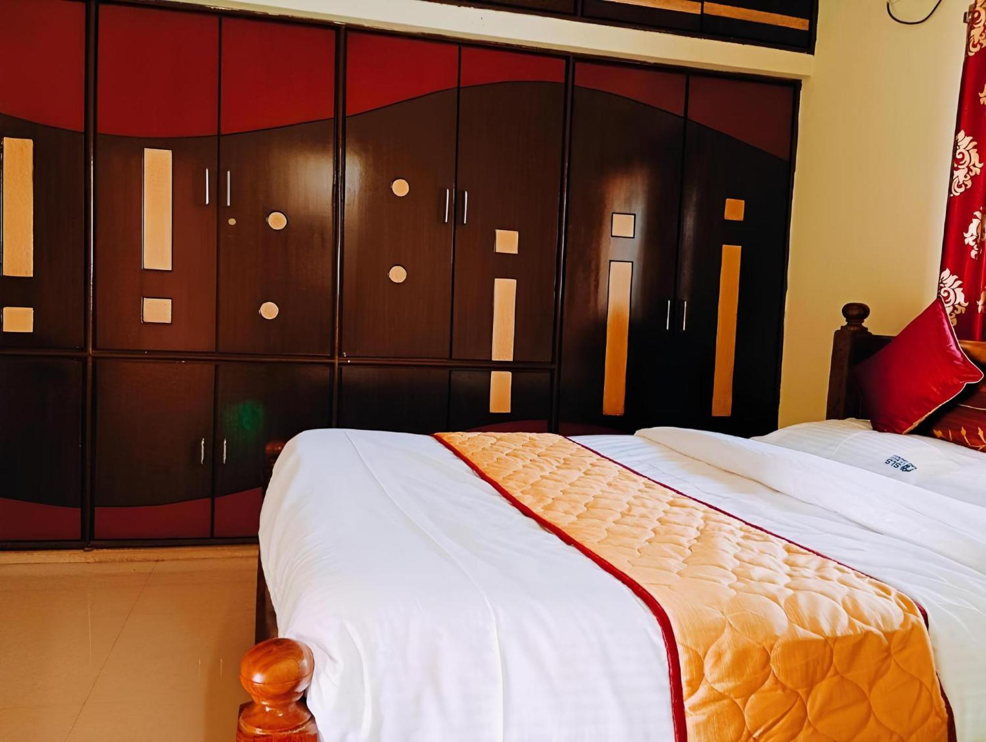Sls Homestay - Luxury Ac Service Apartments 1Bhk, 2Bhk, 3Bhk - Direct Flyover To Alipiri Tirumala Gate - Walk To Ps4 Pure Veg Restaurants, Supermarkets - Near To National Highway & Padmavathi Amma Temple - Modular Kitchen, Living Room -Free Superfast Tirupati Exterior foto