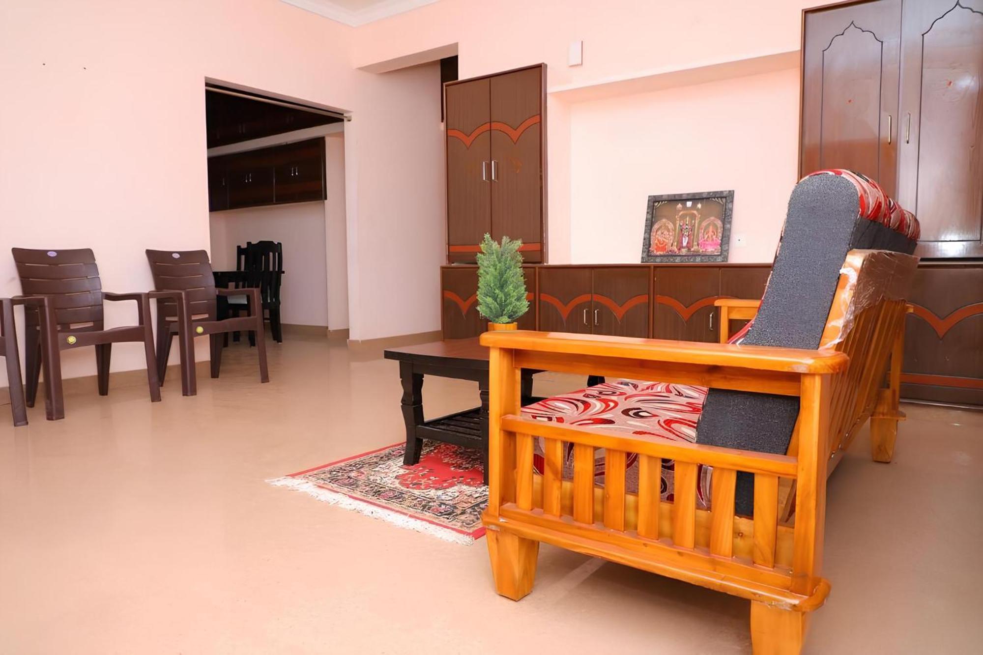 Sls Homestay - Luxury Ac Service Apartments 1Bhk, 2Bhk, 3Bhk - Direct Flyover To Alipiri Tirumala Gate - Walk To Ps4 Pure Veg Restaurants, Supermarkets - Near To National Highway & Padmavathi Amma Temple - Modular Kitchen, Living Room -Free Superfast Tirupati Exterior foto